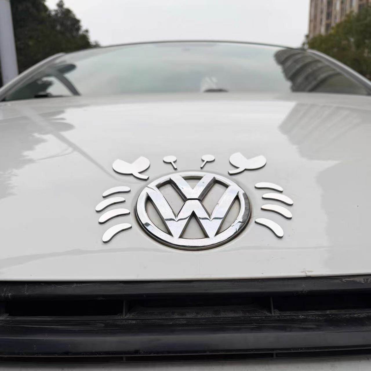 大众logo前标不锈钢金属汽车logo螃蟹车标改装车搞笑装饰大众车贴