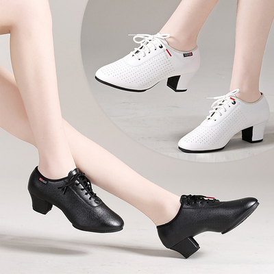 春夏广场舞鞋女软底中老