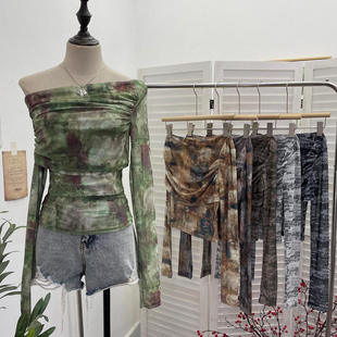 实拍 美式复古扎染印花网纱褶皱长袖T恤一字领斜肩修身短上衣1183