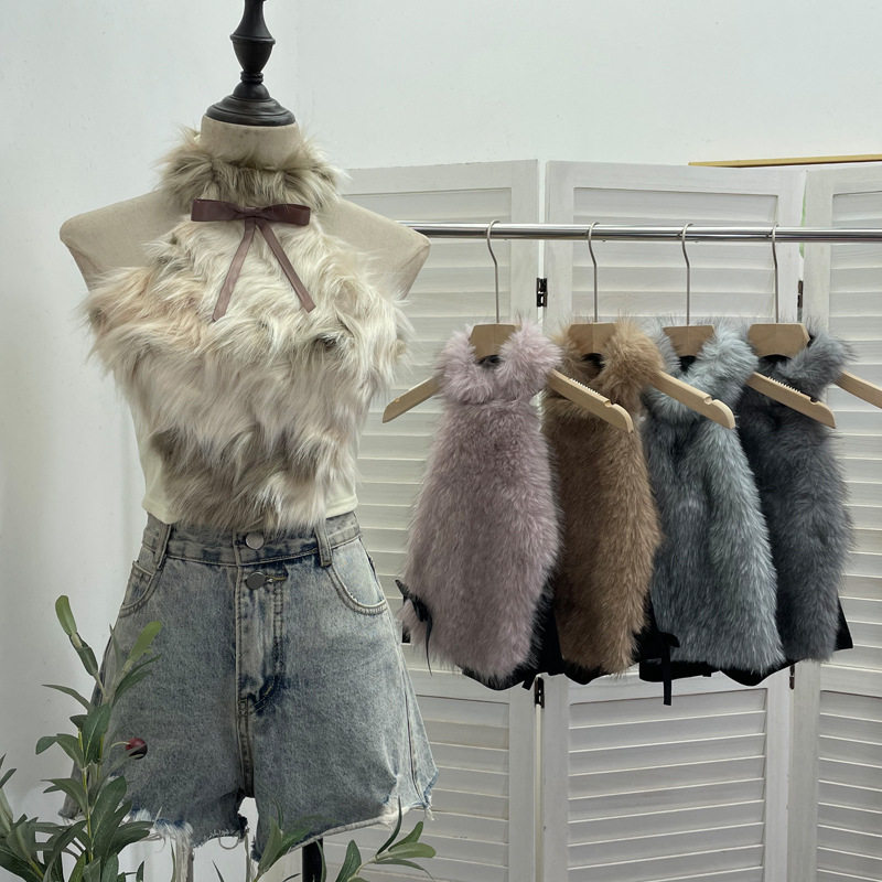 实拍蝴蝶结毛毛拼接挂脖背心女秋冬内搭无袖外穿短款辣妹上衣9309,女装/女士精品,背心吊带,淘宝优惠券,粉丝福利购,淘宝优惠卷