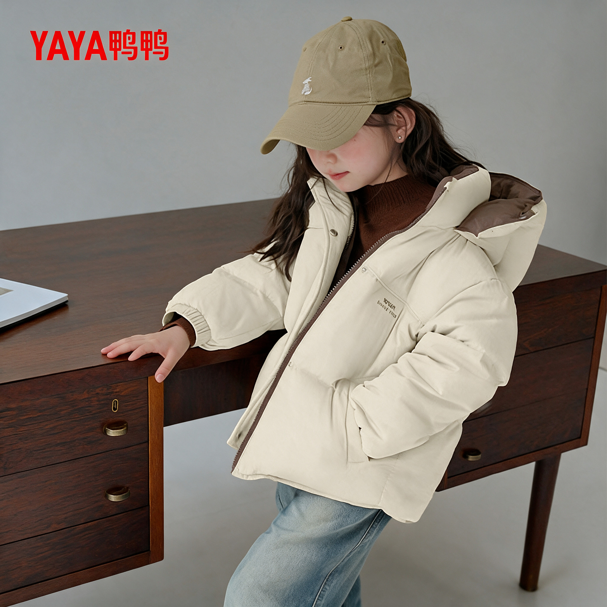 鸭鸭儿童羽绒服2026秋冬新款男女童短款双面穿连帽休闲加厚外套