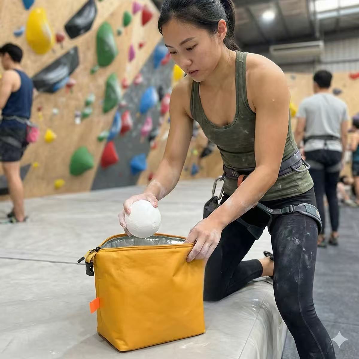 攀岩抱石粉袋粉桶镁粉袋大容量防水便携运动登山装备收纳袋图片