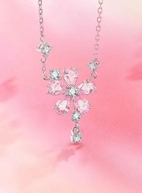 2025新款粉色花朵锁骨链小众范琪设计轻奢潮流桃花系列饰品绽放