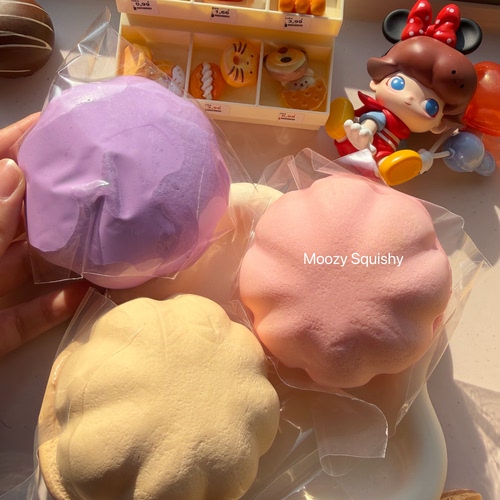 超好玩！木吉冰淇淋球草莓超软解压发泄慢回弹玩具捏捏乐squishy