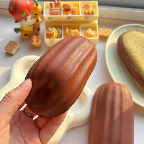 木吉慢回弹梦龙卷蛋糕卷慢回弹解压发泄玩具超好玩捏捏乐squishy