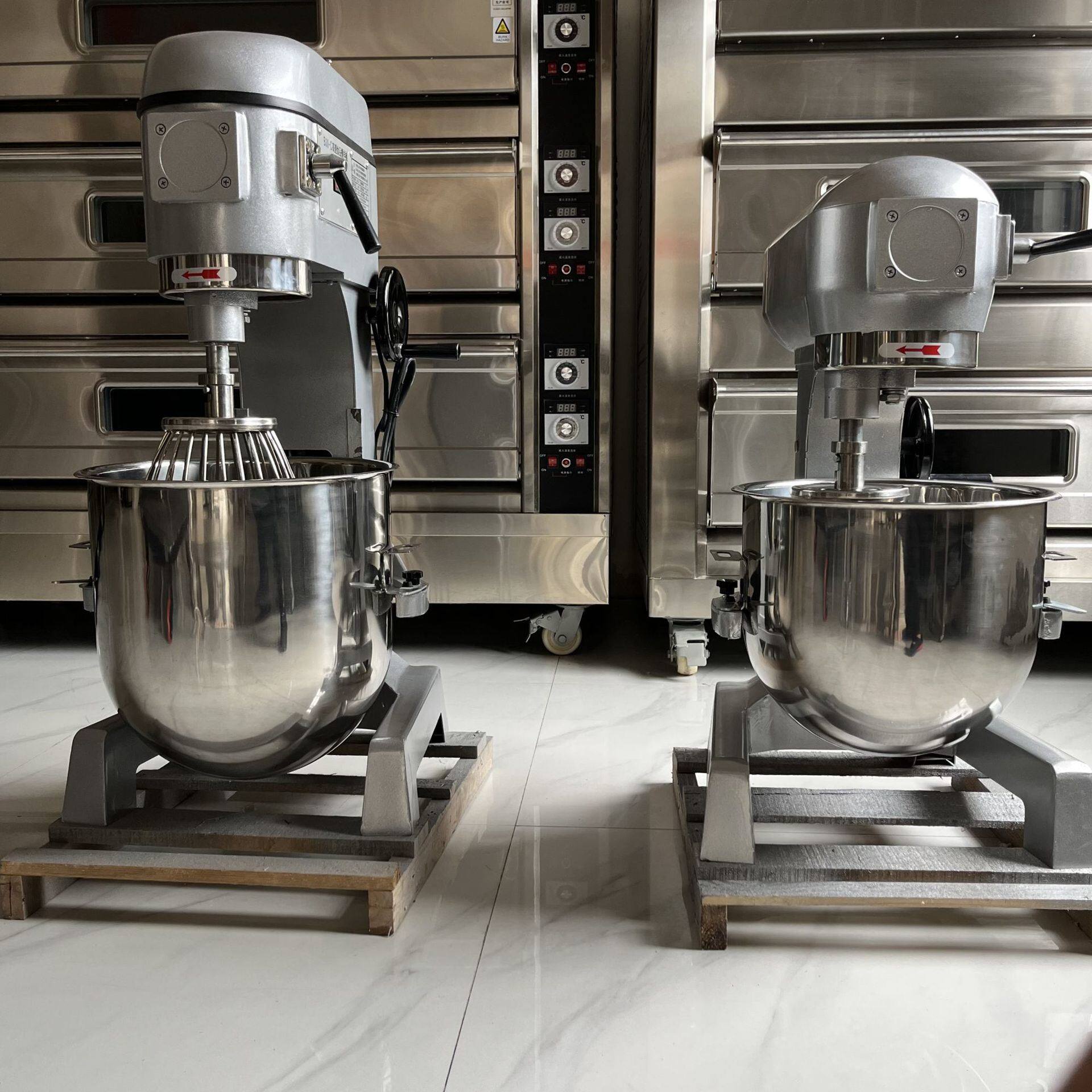 30升搅拌机全自动打蛋机打发奶油机多功能烘焙搅馅设备food mixer