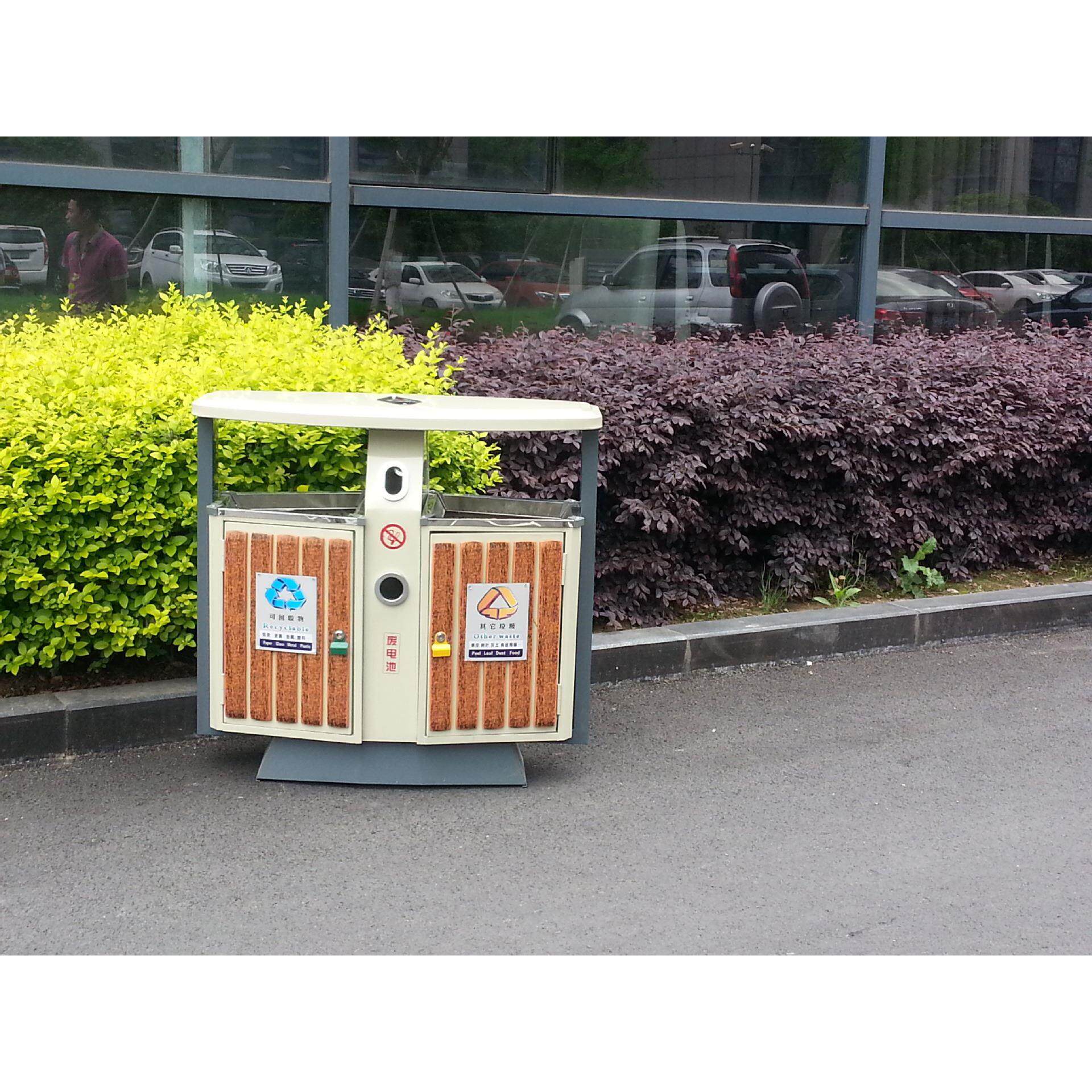 厂家直销钢木垃圾桶 环卫垃圾桶 玻璃钢垃圾桶郊区校园公园