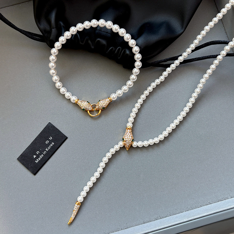 24k金锆石蛇形扣头蛇头蛇尾夹扣天然淡水珍珠项链女时尚毛衣链