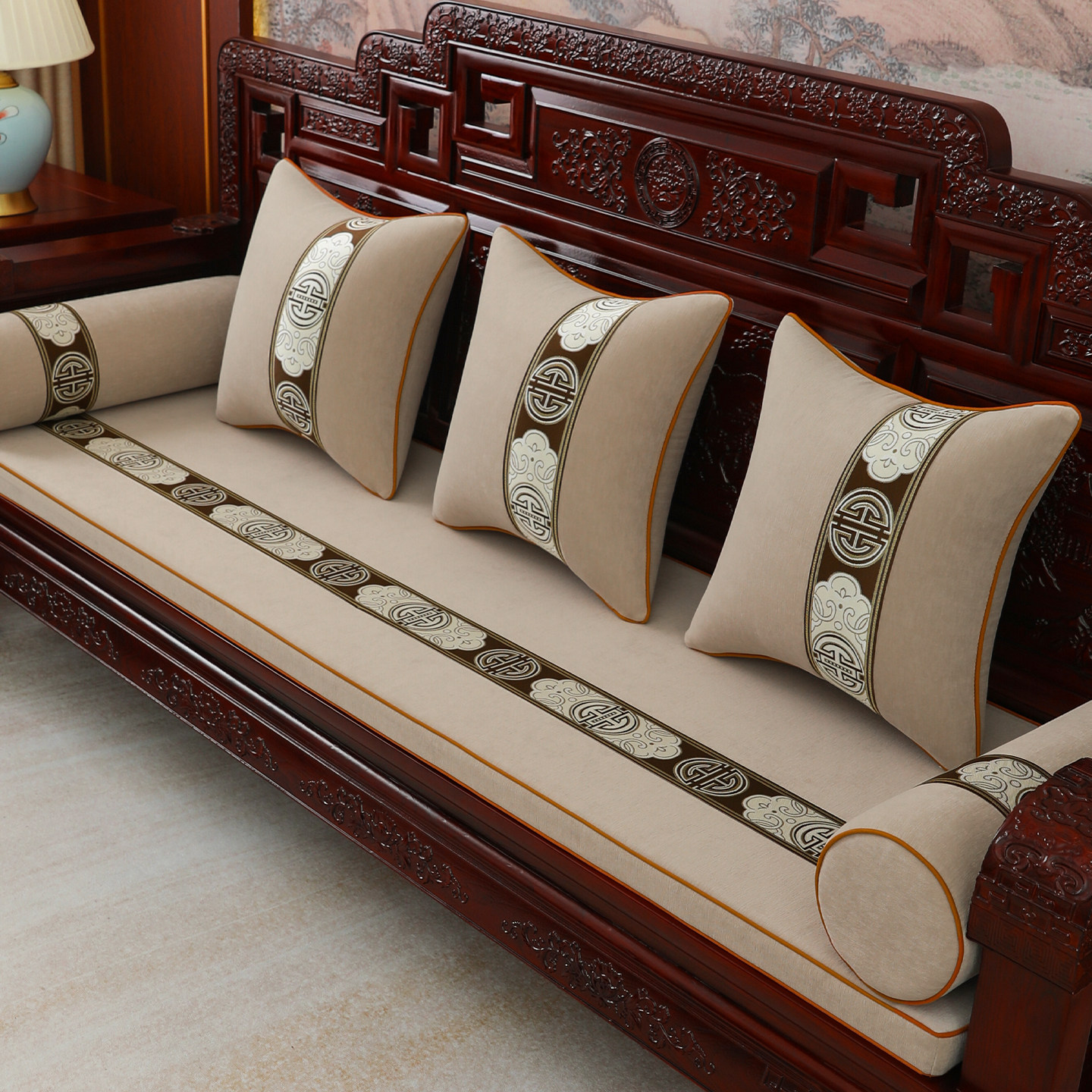 定制红木沙发坐垫新中式实木沙发垫防滑罗汉床海绵座垫乳胶椅垫子