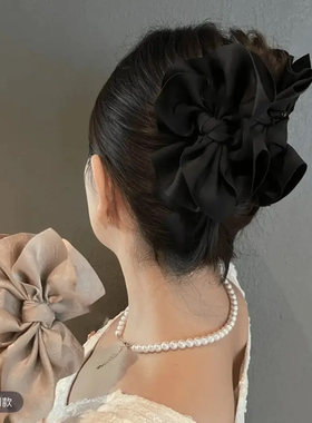 法式蝴蝶结抓夹女高级感缎面发夹脑勺盘发鲨鱼夹低扎马尾夹饰