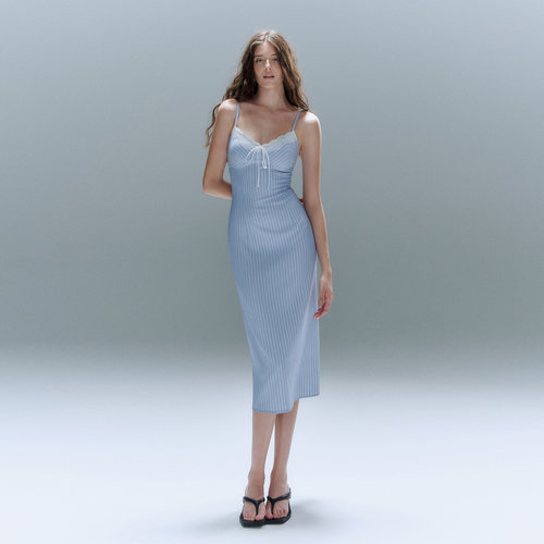 PynkiSwear蓝色条纹/黑白格纹V领长款吊带连衣裙女蕾丝花边度假裙