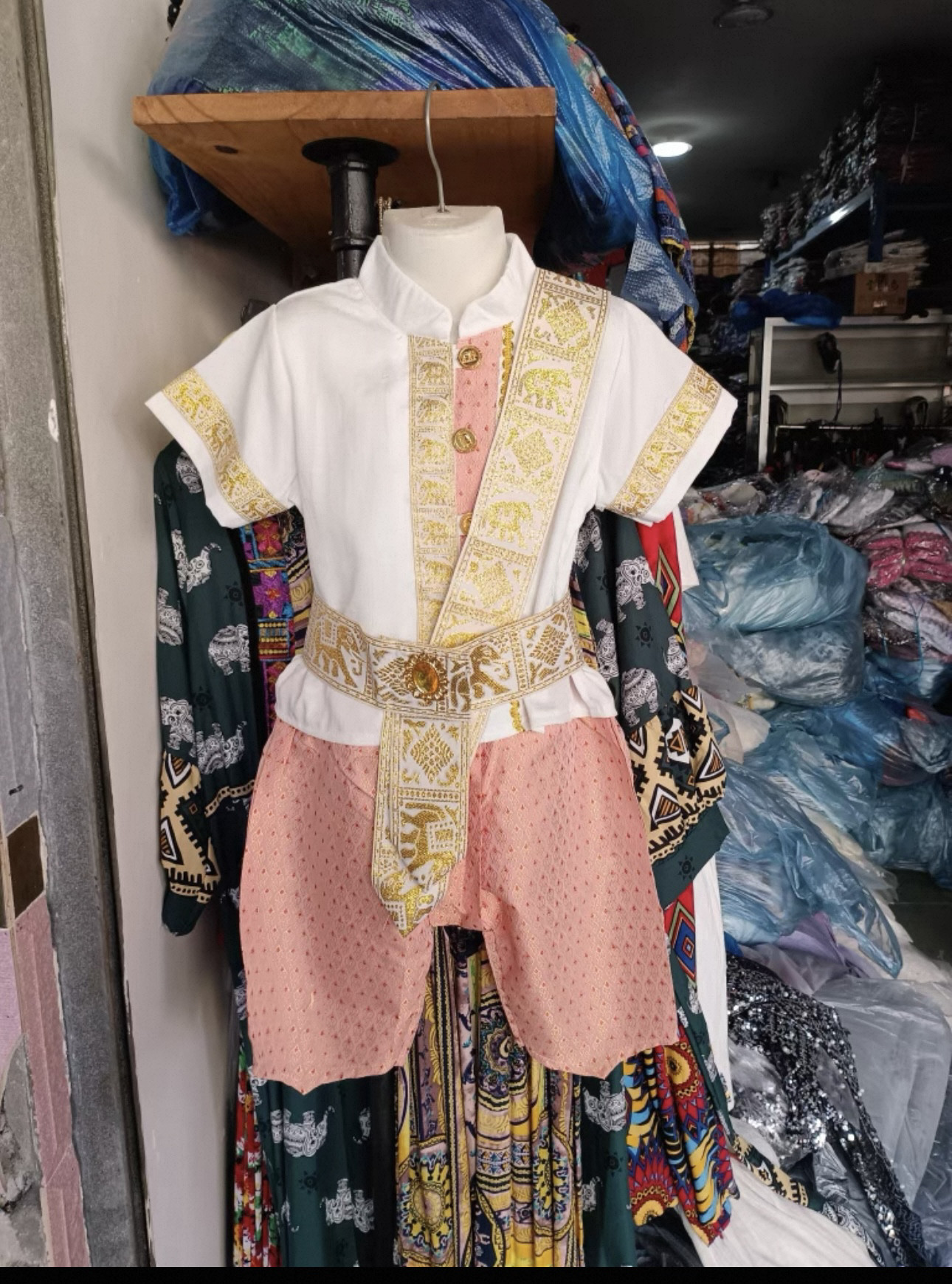 西双版纳夏季傣族男童套装泰式葫芦丝表演泼水节民族服饰旅游六一