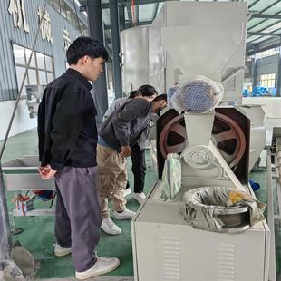 毛里求斯狗粮生产线 猫粮猫砂全套设备 混合粉碎牛羊饲料颗粒机