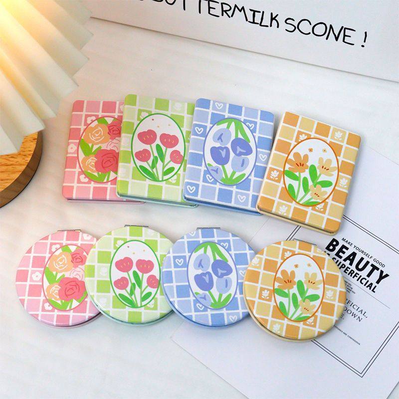 新款迷你化妆镜双面折叠镜子迷你手持随身镜ins高颜值学生补妆镜