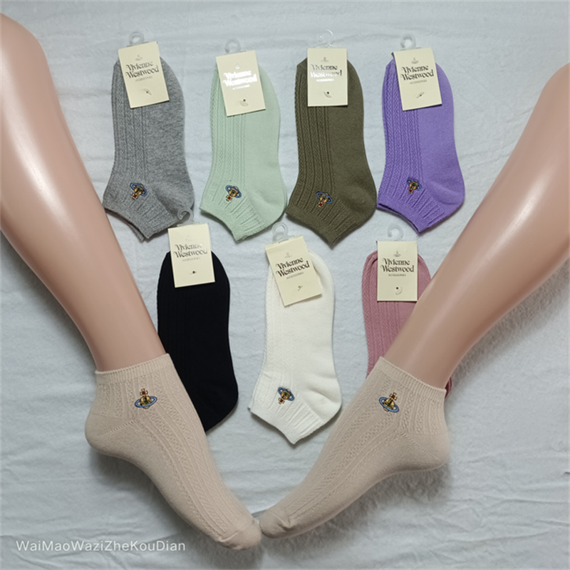 日系新品土星刺绣运动女袜 时尚复古暗花短袜 百搭纯色双针女船袜