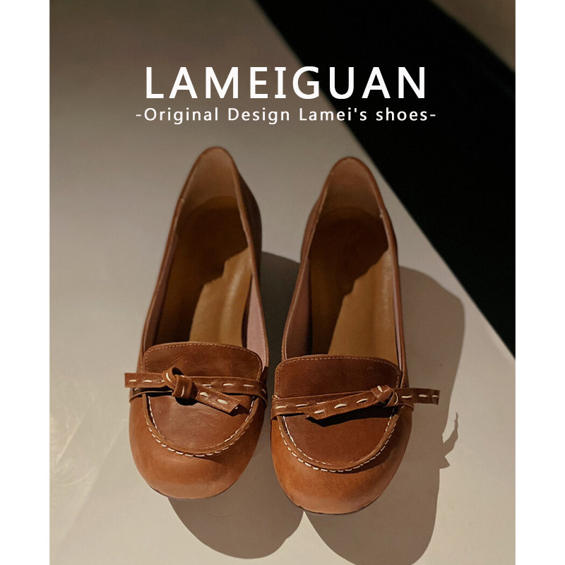 英伦风浅口通勤不累脚粗跟乐福鞋女2026新款复古棕色一脚蹬高跟鞋