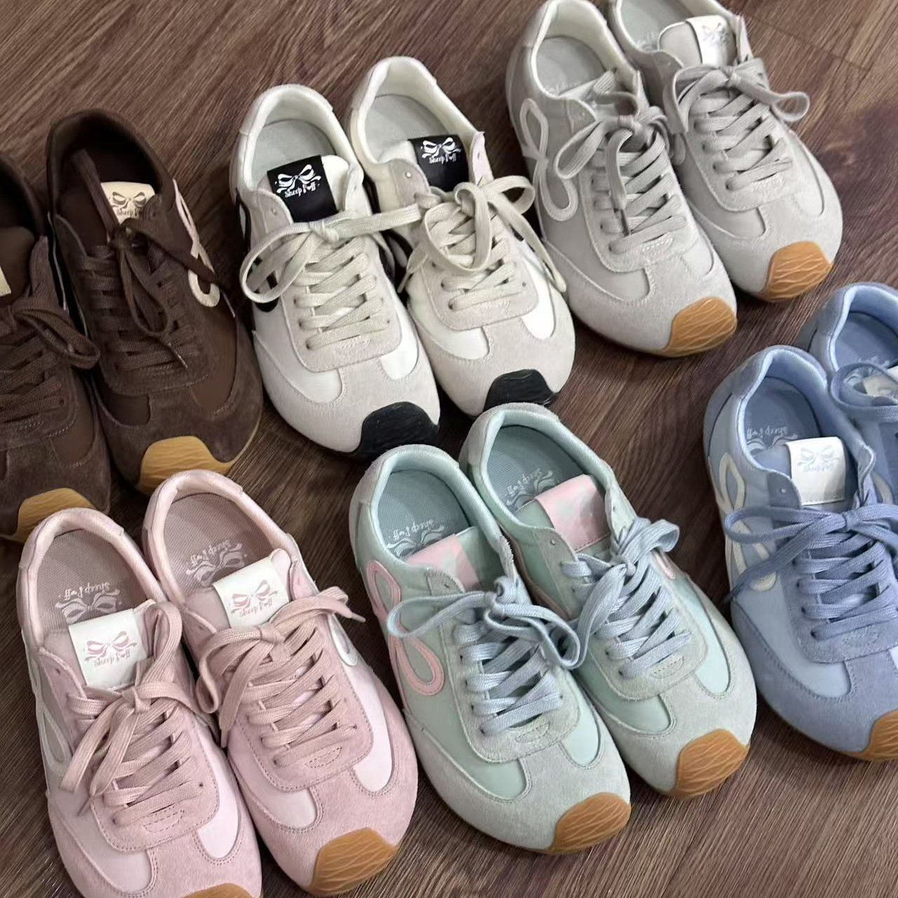 【现货】日常跑跑lo跑运动鞋德训鞋日系绵羊运动小众阿甘鞋原创秋