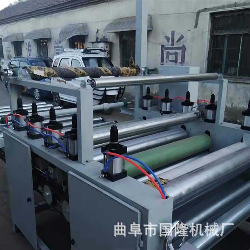 木饰面天花板吊顶板贴面机 PUR热熔胶贴面机 亚克力平贴机