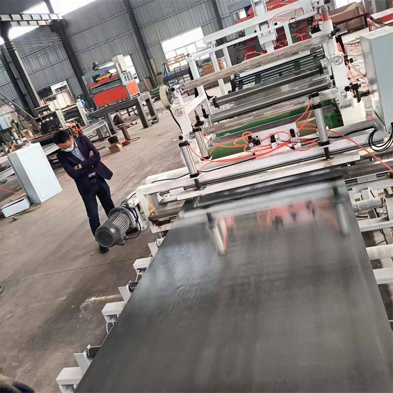 彩钢板铝皮全自动放卷剪切pur平贴机 钢面镁质复合防火风管贴面机,机械设备,其他机械设备,淘宝优惠券,粉丝福利购,淘宝优惠卷