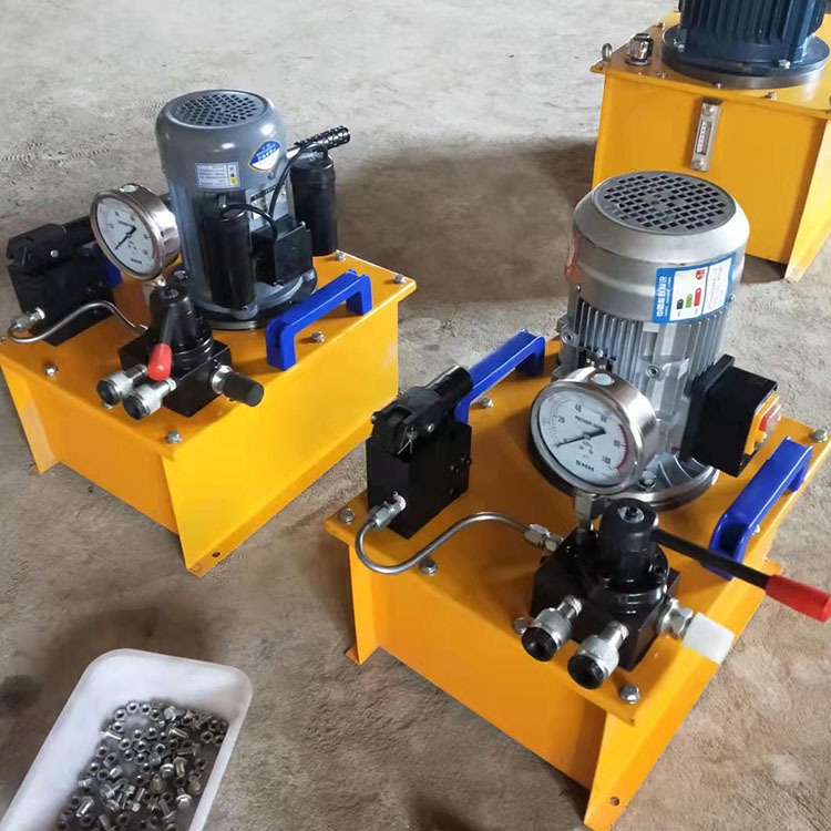 履带拆装机挖掘机履带拆装工具小型履带拆装机