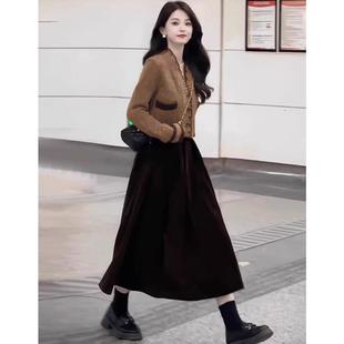 欧洲站春装2025新款法式高级感穿搭网红洋气针织上衣半身裙两件套