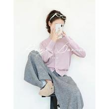 Rouje Damas初春季气质纯色圆领正肩羊绒针织开衫女 高腰短款上衣