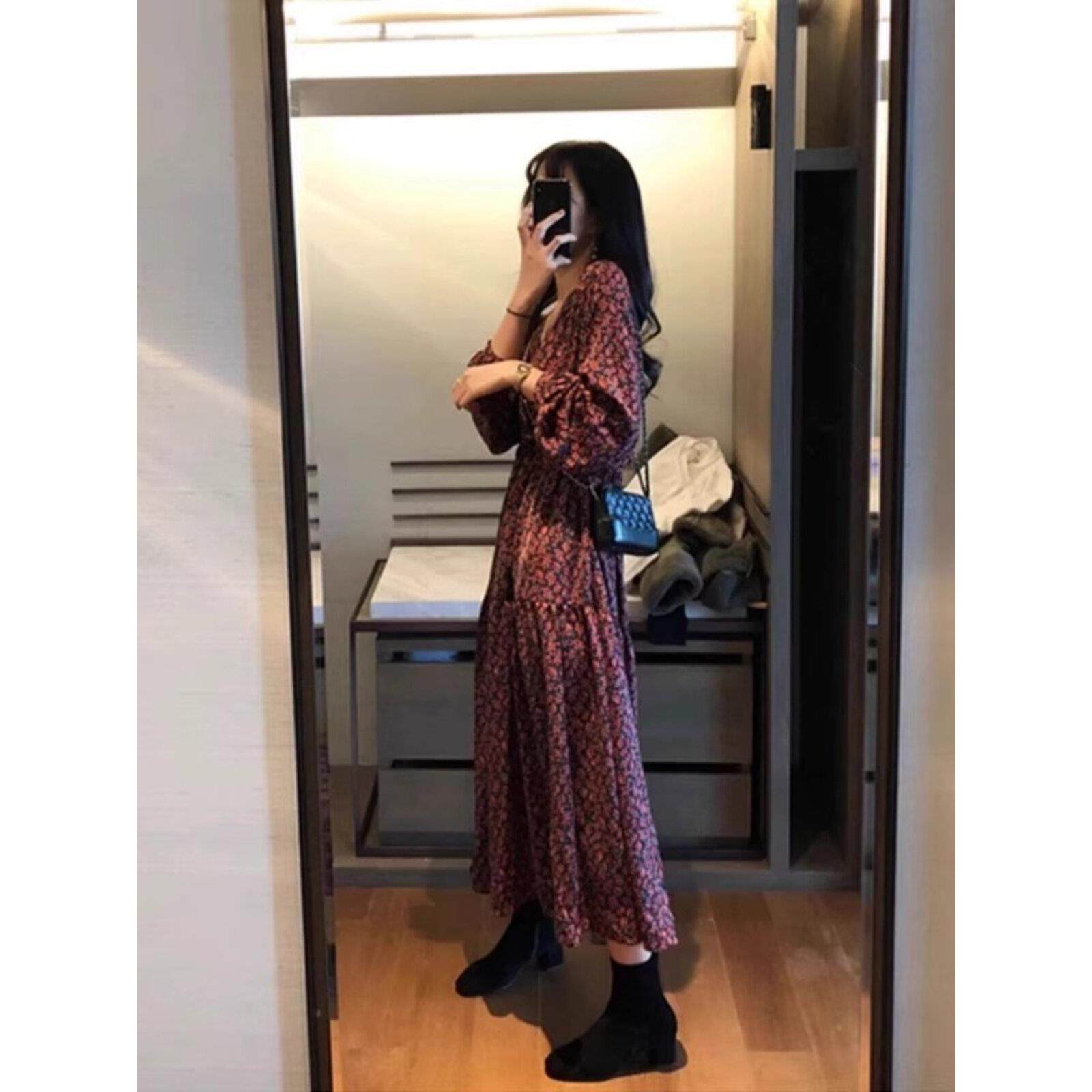 欧洲春季女装2025新款法式覆古长裙气质女性化长袖碎花裙