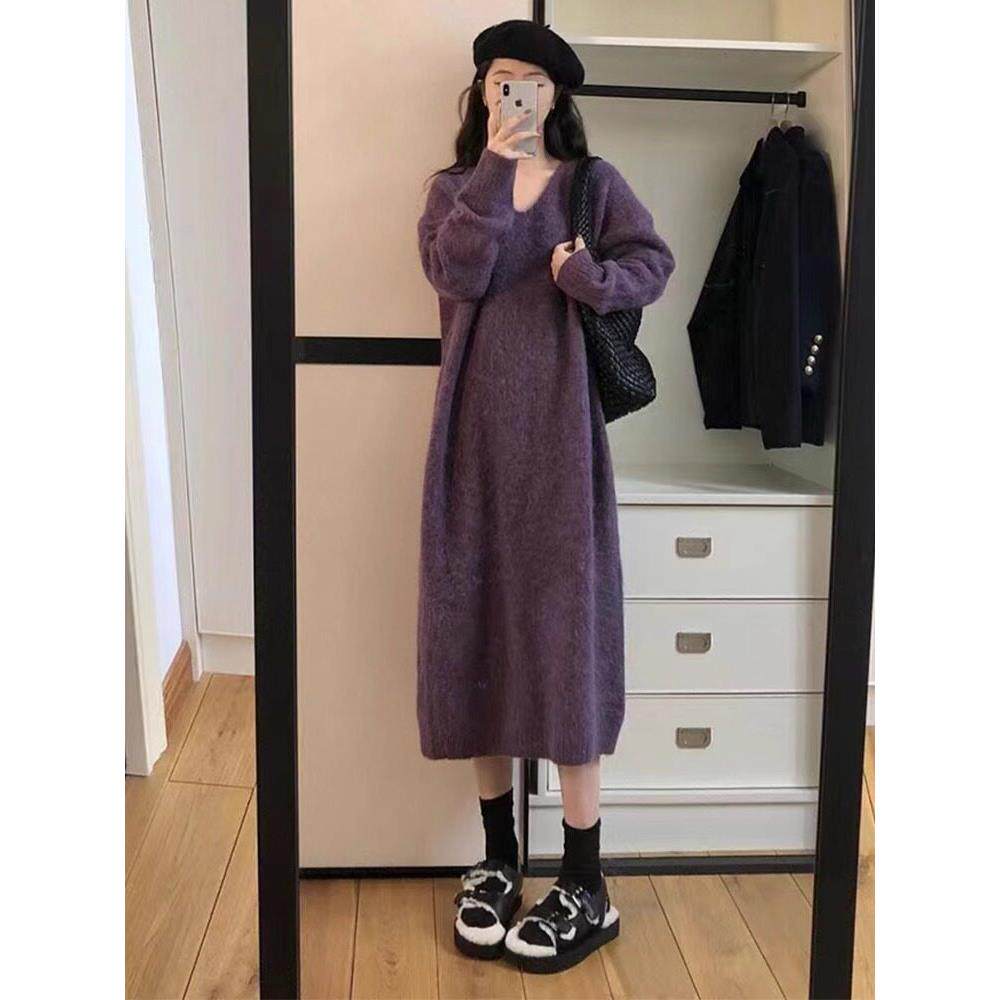 欧洲站紫色针织连衣裙女2025年秋冬新款高级感慵懒风加厚毛衣长裙