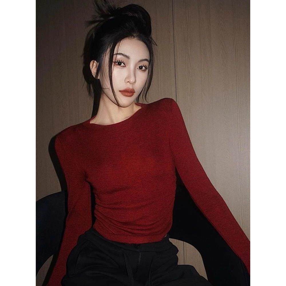 日系高级感新年酒红色针织打底衫女秋冬修身毛衣内搭别致软糯上衣