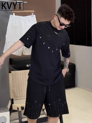 潮牌欧货烫钻满天星休闲套装男士夏季时尚痞帅气短袖短裤穿搭一套