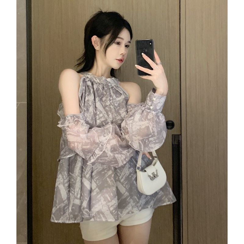 夏季法式甜美气质小众设计感木耳边露肩灰色衬衫女挂脖一字肩上衣