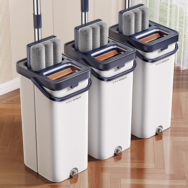 Mop and bucket set with wire twister, floor cleaning