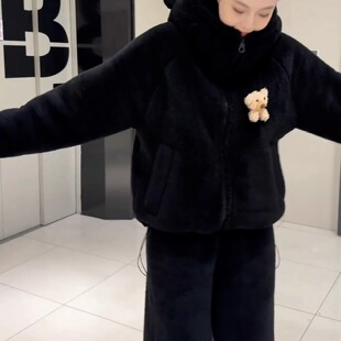 冬季可外穿珊瑚绒连帽睡衣套装2025年新款加厚加绒小熊可爱家居服