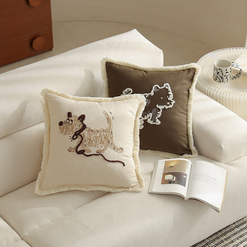 潦草抱枕高级感刺绣靠枕