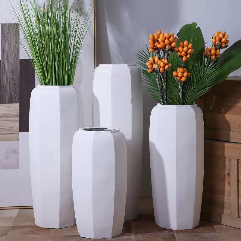 北欧创意菱形八角花瓶酒店家居插花简约现代白色陶瓷装饰摆件陶罐