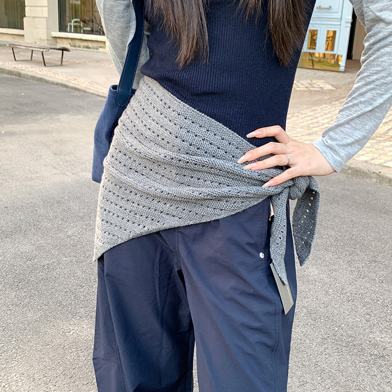 浅灰色针织镂空三角小披肩女外搭坎肩秋冬护颈围脖子腰带配饰腰封图片