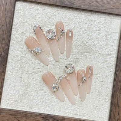 满锆石钻猫眼纯手工穿戴甲长尖细狗裸色显白美甲贴片成品假指甲