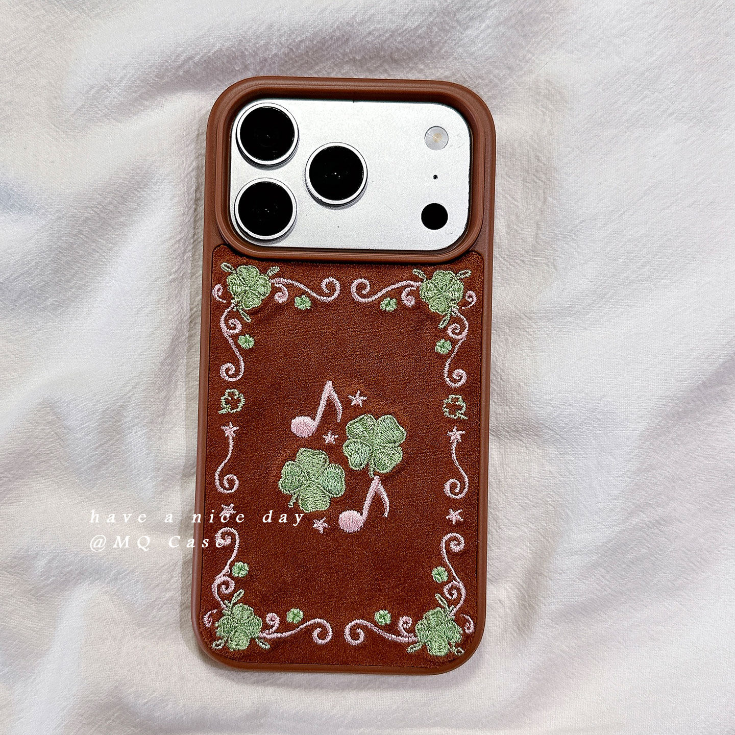 适用于iPhone小众ins绒布手机壳