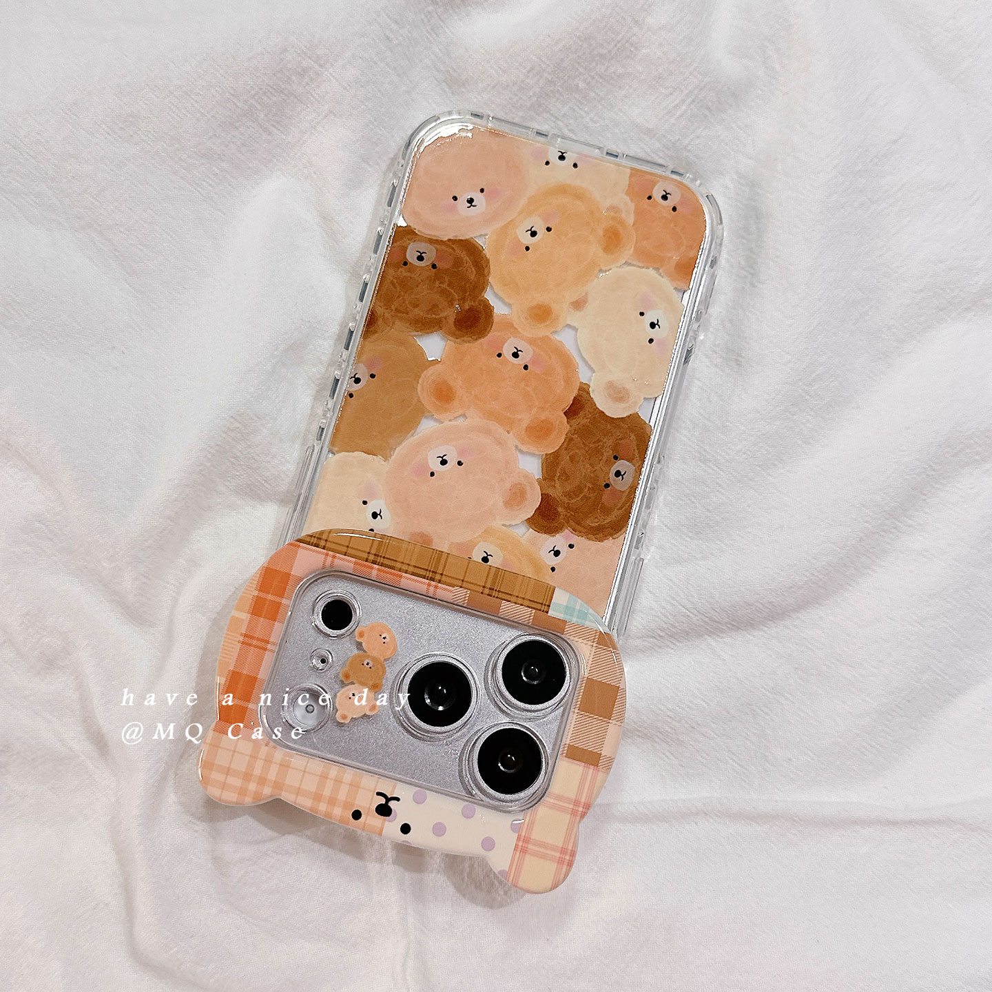 适用于iPhone可爱小熊手机壳
