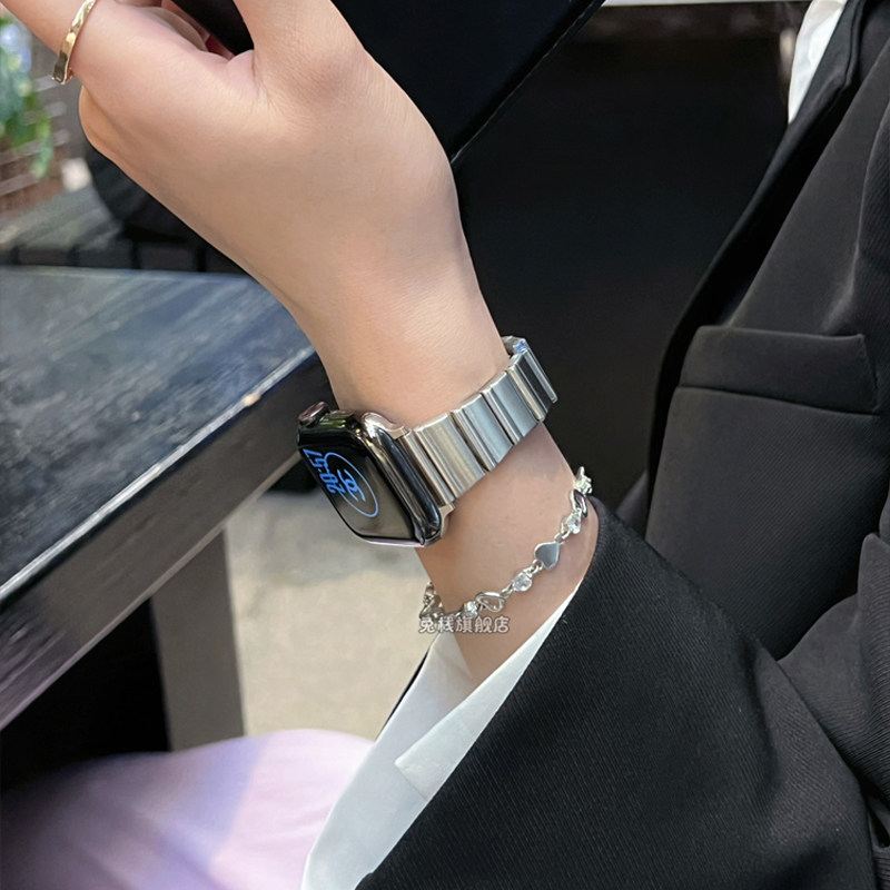 适用iwatch苹果手表表带applewatch小蛮腰链式s10不锈钢s9女生款se高级感s11夏季天ultra3金属轻奢漂亮气质感