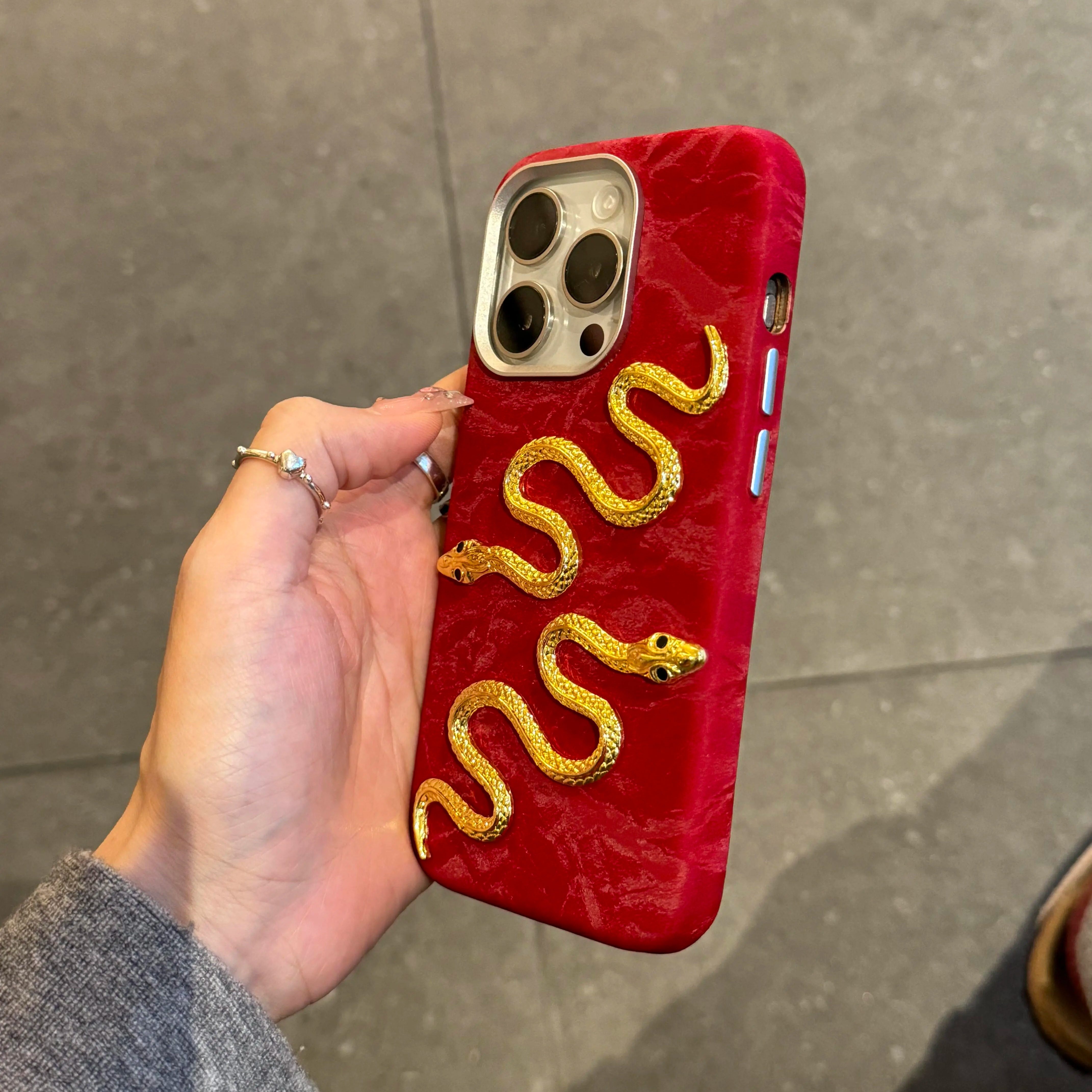 新中式新年立体金蛇适用iPhone16promax苹果15手机壳13高级感喜庆14Pro绸缎16Pro全包防摔手机保护套创意15PM,3C数码配件,手机保护套/壳,淘宝优惠券,粉丝福利购,淘宝优惠卷