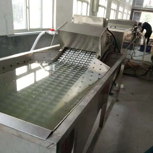 六排鸡蛋洗蛋机 商用自动化鸡蛋清洗机 自动化洗蛋机设备