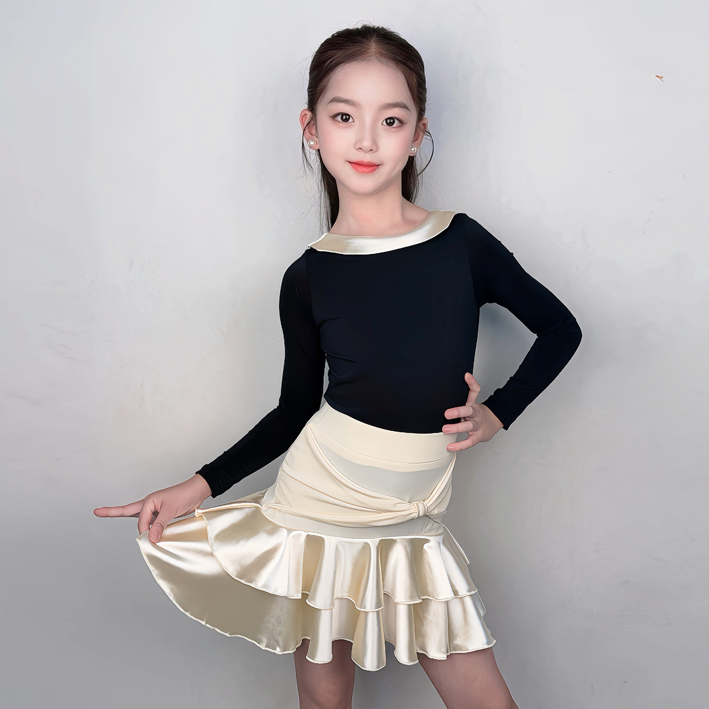拉丁舞服女童2026新款秋冬儿童练功服专业高级感超好看舞蹈服长袖