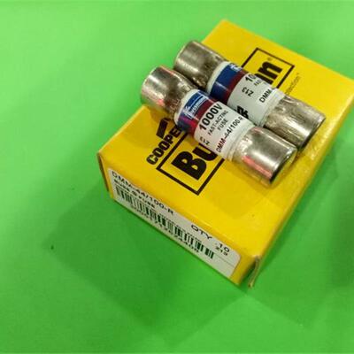 DMM-44/100-R 万用表15B+17B保险丝10X35MM BUSSMANN 440mA1000V