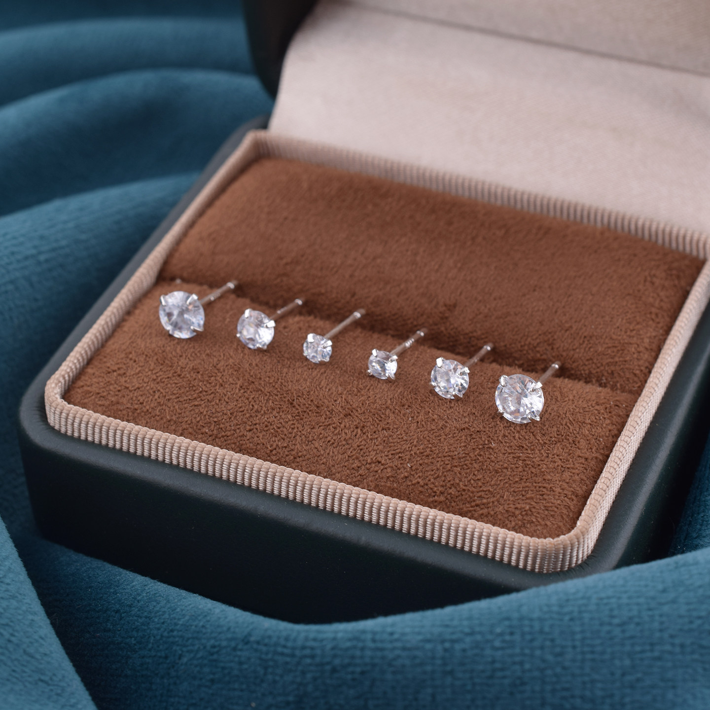 s925纯银闪钻耳钉女养耳洗睡免摘耳环简约百搭耳饰品耳骨钉纯银,饰品/流行首饰/时尚饰品新,耳钉,淘宝优惠券,粉丝福利购,淘宝优惠卷