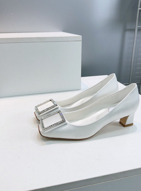 梵音家2026春夏新款RV方头喇叭跟粗高跟鞋女绸缎浅口单鞋百搭