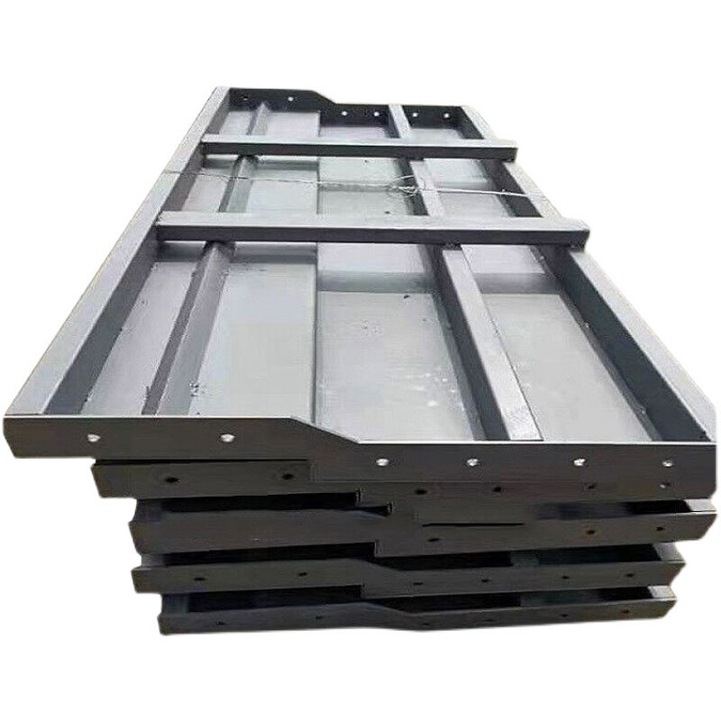 防撞墙模具高铁隔离防撞护栏钢模板水泥混凝土公路预制分隔带模具