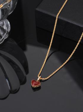 巴黎•设计师不掉色18k电镀 轻奢桃心滴油弧面项链耳钉套装