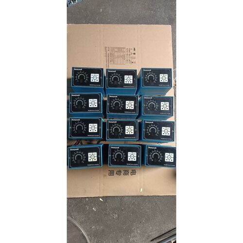 可维修控制器TBC2800A1000，包好，实物图，单