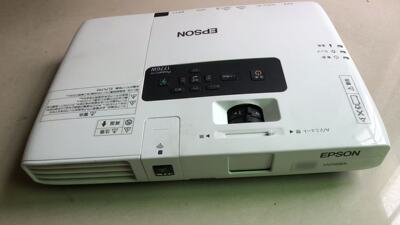 二手爱普生1776W投影机投影仪高清720p HDMI侧投。高清高亮高分辨率内置安卓无线蓝牙商务办公培训家用原装